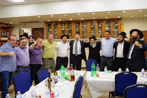 Shtiebel Minyan